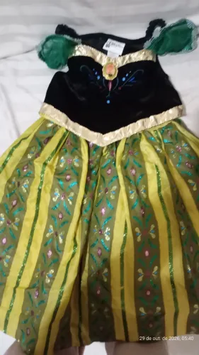 Vestido de princesa , para menina de 4 a 5 anos 