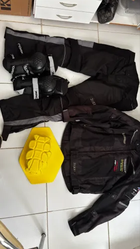 Conjunto Jaqueta Breeze e Calça Versa X11
