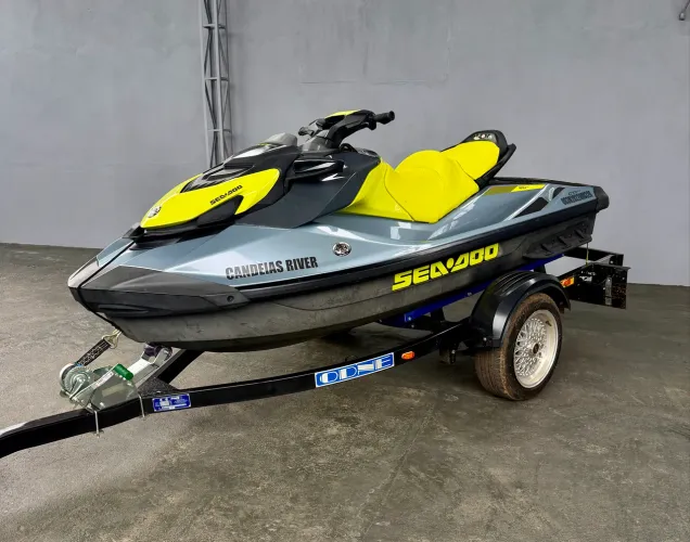 Jet ski Seadoo
