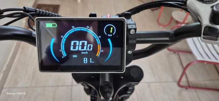 Bike Elétrica Mormaii com 84 km somente