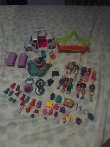 Brinquedos da Polly. Completo