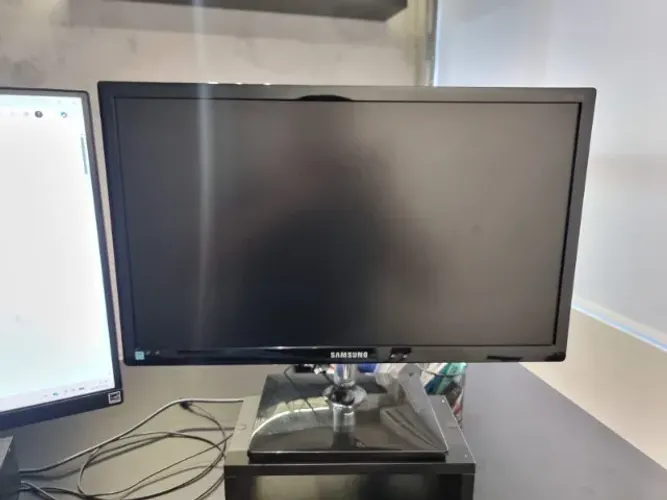 MONITOR SAMSUNG 23" FULL HD LS23C550