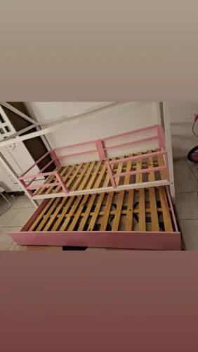 Cama montessoriana
