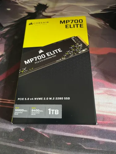 Corsair mp700 Elite 1 Tera novo lacrado na caixa
