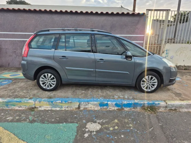 Citroen C4 Picasso Grand 2.0 16V 143cv AUT 2009