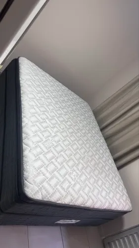 Vendo cama Pelmex Queen Size Conjugada