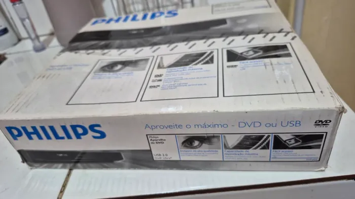DVD Philips novo