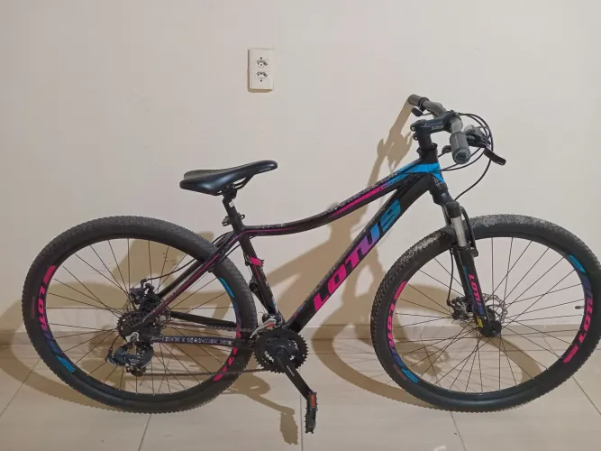 Bicicleta Lotus Angel Aro 29 Shimano - Apenas 1 Mês de Uso