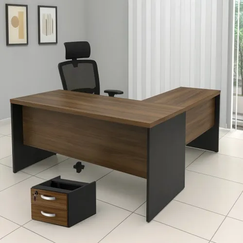 MESA DE ESCRITÓRIO EM L