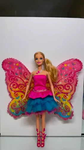 Barbie e o Segredo das Fadas<br>$ 300