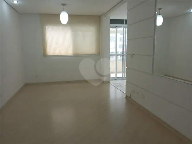 Apartamento para alugar com 2 suítes no condomínio Stay In Morumbi, São Paulo - SP