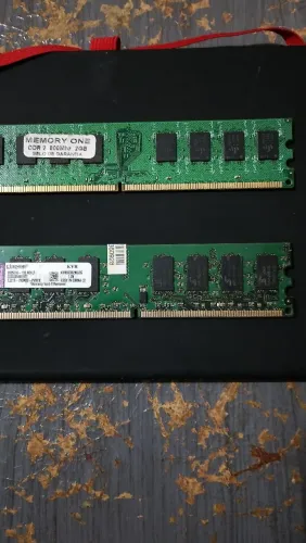 Memória DDR 2 - 2gb