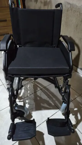 Cadeira de rodas 