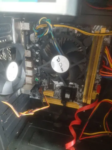 Cpu i5 semi nova reinicia e entra na bios concerto ou retirada de peças