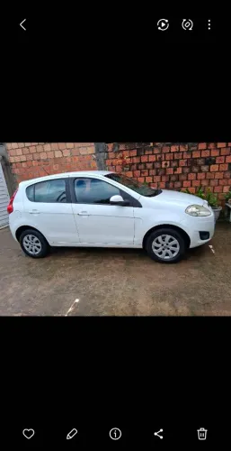 Fiat Palio Attractive 1.0 EVO Fire Flex 8V 5P 2013