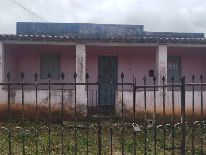 VENDO CASA EM CARIRA NO PRECINHO