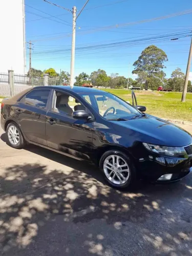 Kia Motors Cerato 1.6 16V Mec. 2011