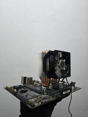 Kit processador INTEL CORE I5 9400F + H310