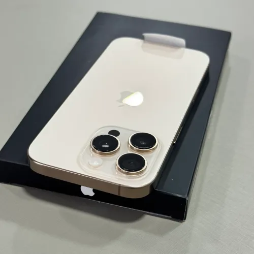 iPhone 16 pro 256gb Desert