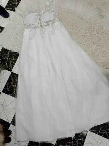 Vestido de noiva frente única