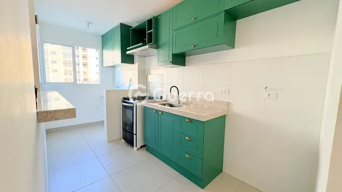Apartamento para Alugar no Parque Industrial em Maringá