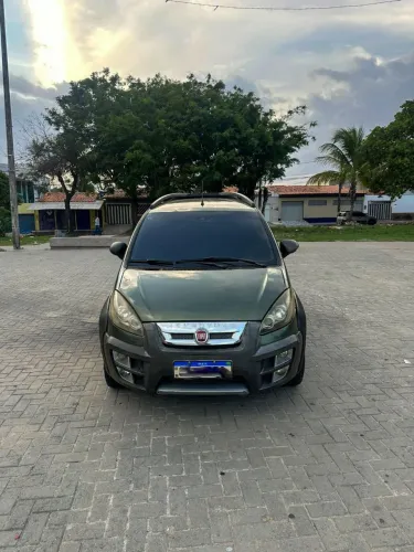 Fiat Idea Adv./ Adv.lock.dualogic 1.8 Flex 5P 2013