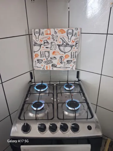 VENDE-SE 01 FOGÃO ELÉTRICO