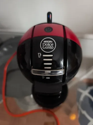 Cafeteira Nescafé Dolce Gusto à venda!
