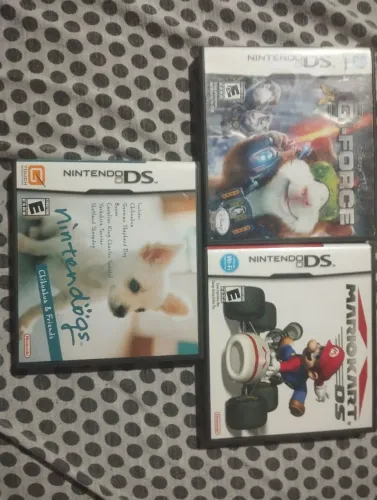 Caixa de jogos de ds Mario kart