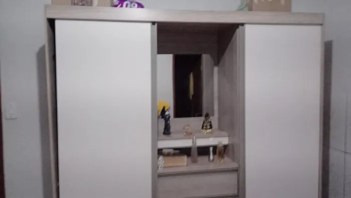 Guarda roupa casal