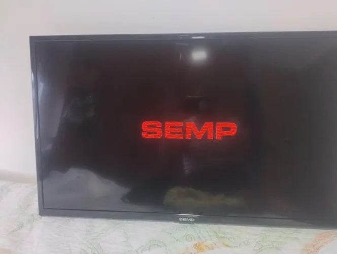 Smart TV Semp 32 polegadas