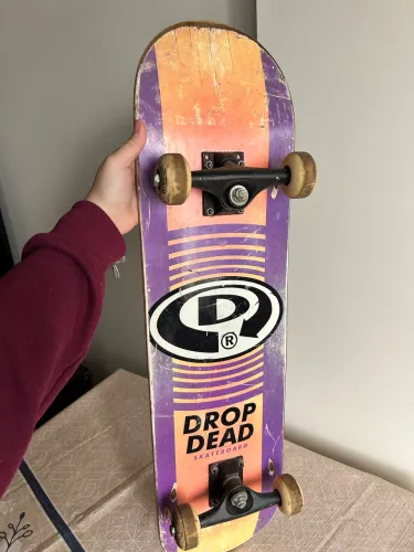 Skate Drop Dead