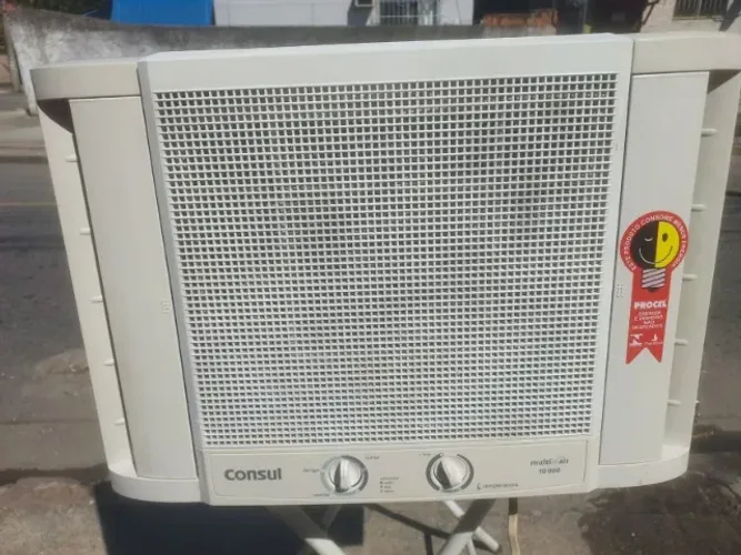 Ar Condicionado Consul 10000 BTUs Janela Mecânico - 110v
