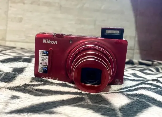 camera digital nikon coolpix s9500 vermelha 22x zoom full hd