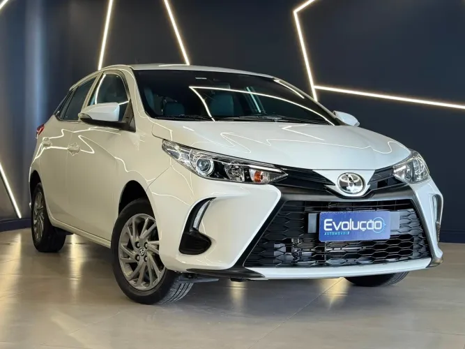 Toyota Yaris XS 1.5 Flex 16V 5P Aut. 2023