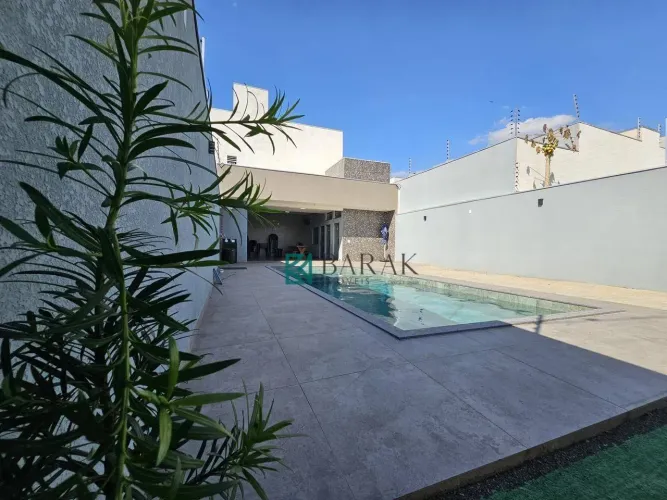 Venda de DIREITOS - Área de lazer + Terreno à venda por R$ 300.000 - Jardim Munique - Mari