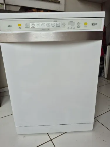 Lava louças Brastemp - para retirada de peças.