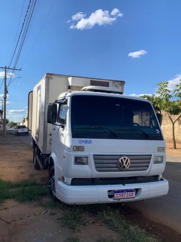 Caminhão 3/4 refrigerado