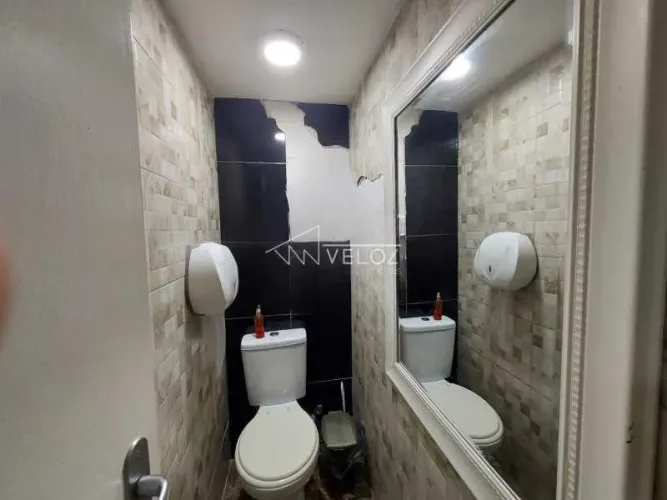 Kitnet/Conjugado : / Residencial / Ipanema