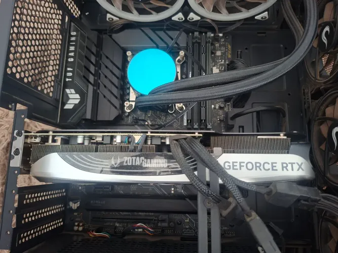 RTX 4070TI Zotac Gaming