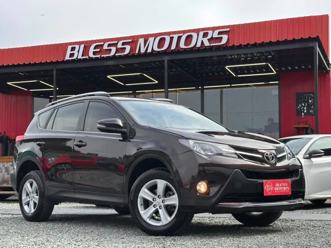 Toyota RAV4 2.0 4X4 16V Aut. 2014