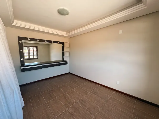 Vendo casa em ótimo estado