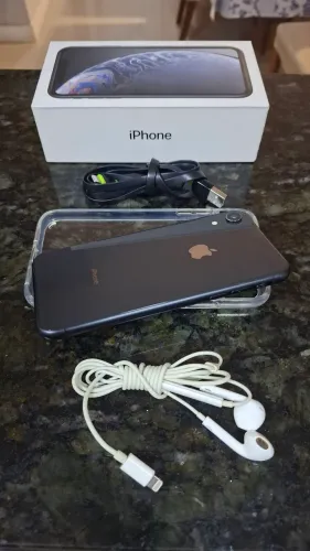 IPhone XR 256 Excelente - Com Fone original + Capa Gglass e Carregador