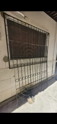 Vende-se grade de janelão 