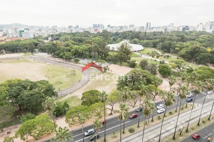 Sala comercial em Avenida Osvaldo Aranha - Bom Fim - Porto Alegre/RS