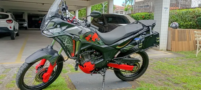 SAHARA 300 (R$ 32.000)