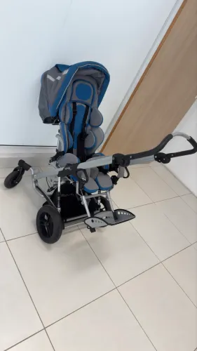 Vendo Carrinho Postural Kimba1