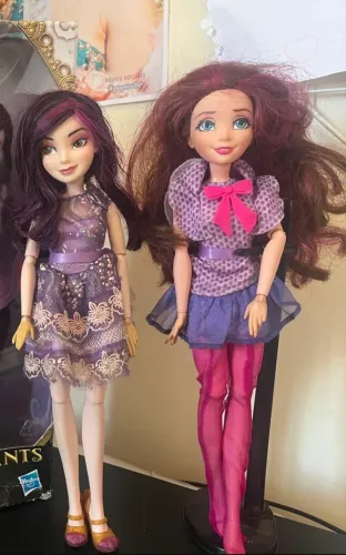 boneca mal descendentes disney