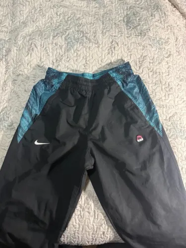 Calça Nike x Skepta