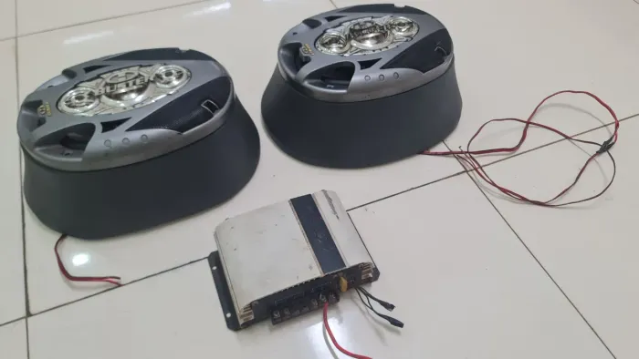 Auto falante automotivo + módulo